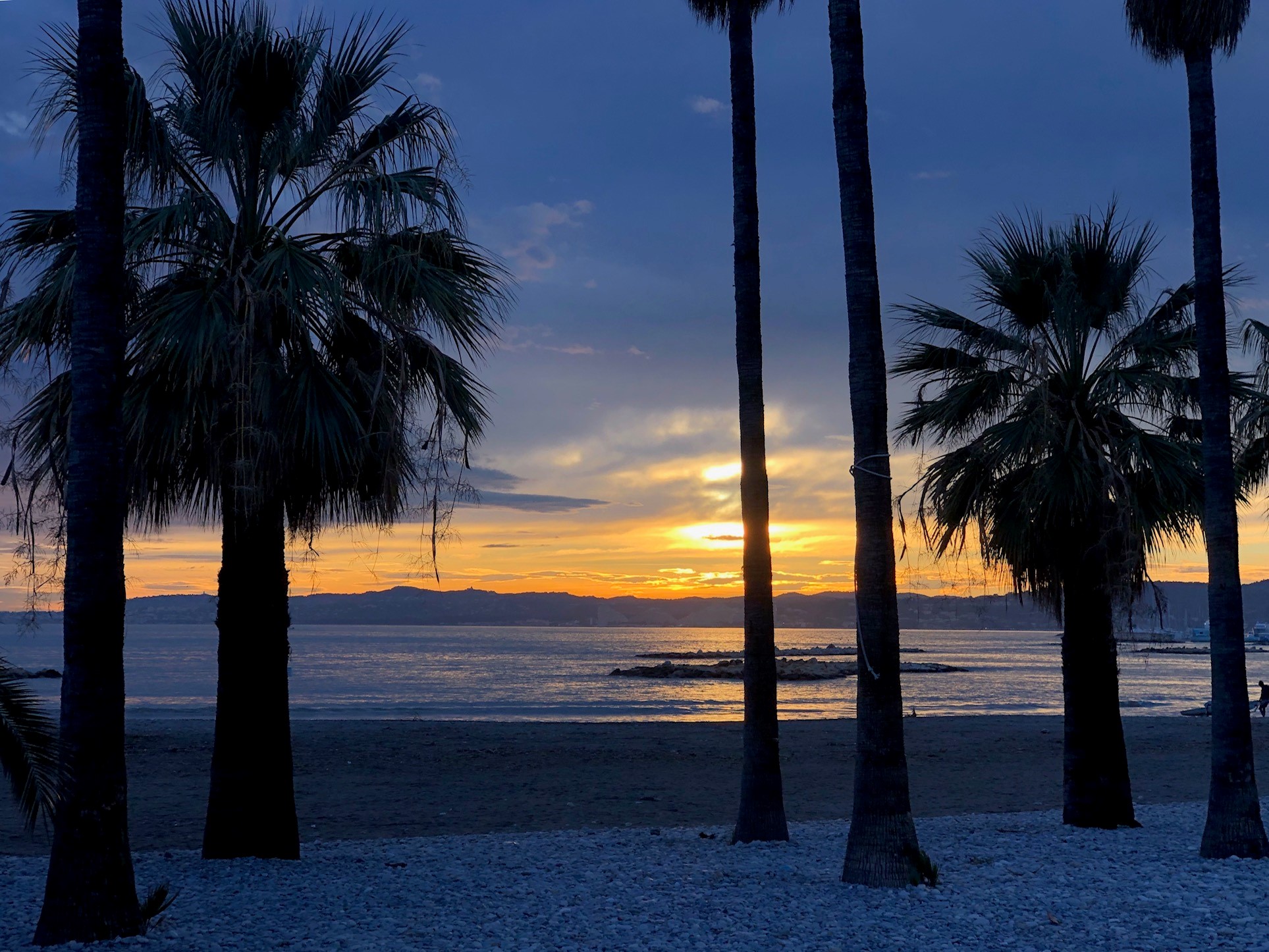 Plage saint laurent du var